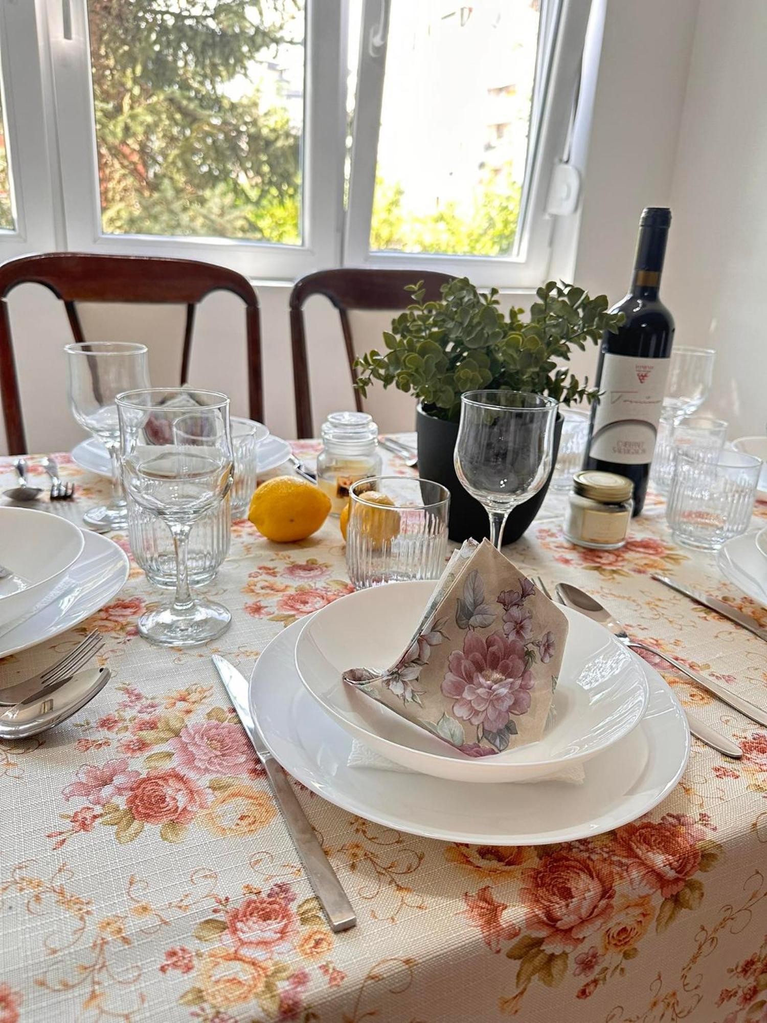 Viktor Apartment Kumanovo Eksteriør bilde