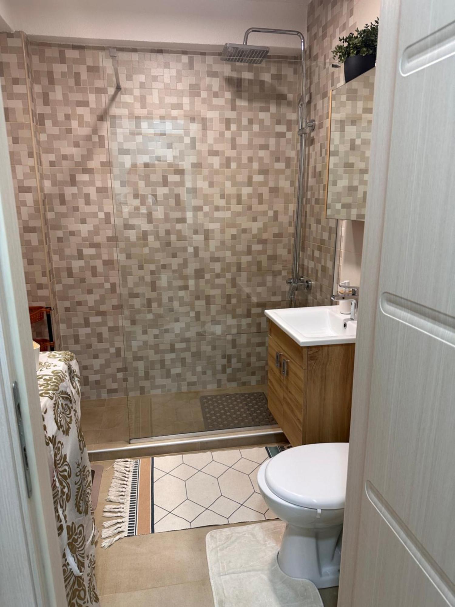 Viktor Apartment Kumanovo Eksteriør bilde