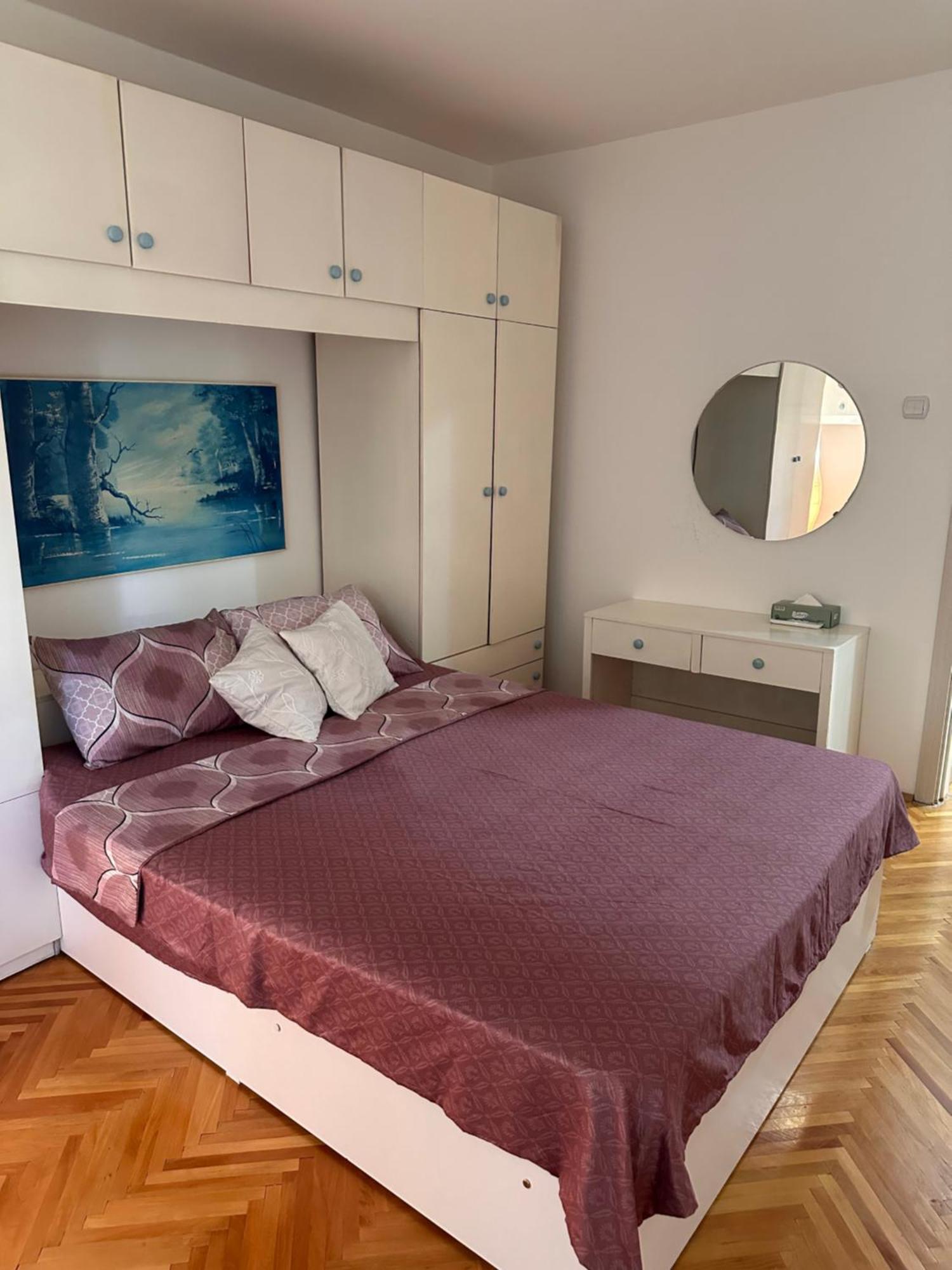 Viktor Apartment Kumanovo Eksteriør bilde